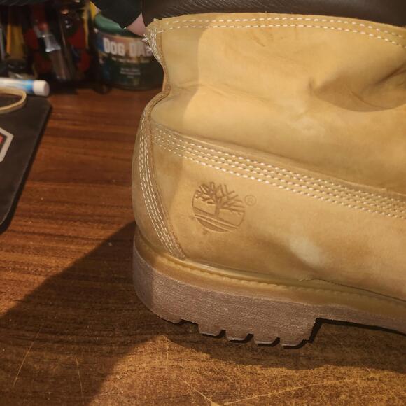 Timberland 10061 Men's Premium 6 Inch Waterproof Boots Wheat Nubuck Sz 15 Wide - Picture 2 of 7